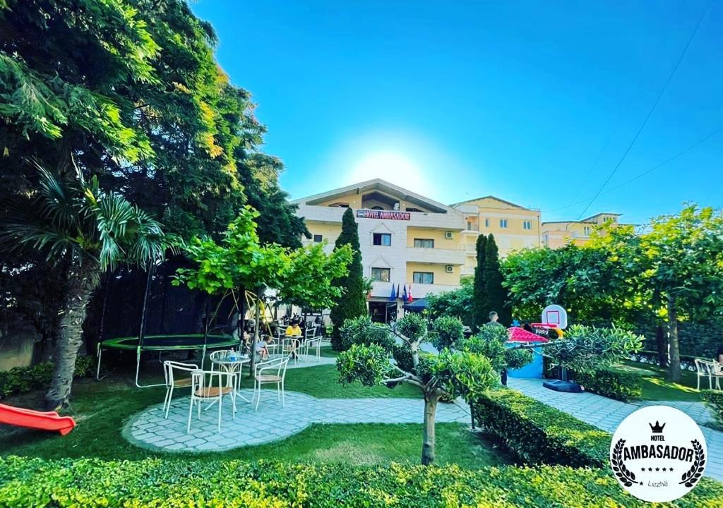 Hotel Ambasador Garden Lezhë Eksteriør billede