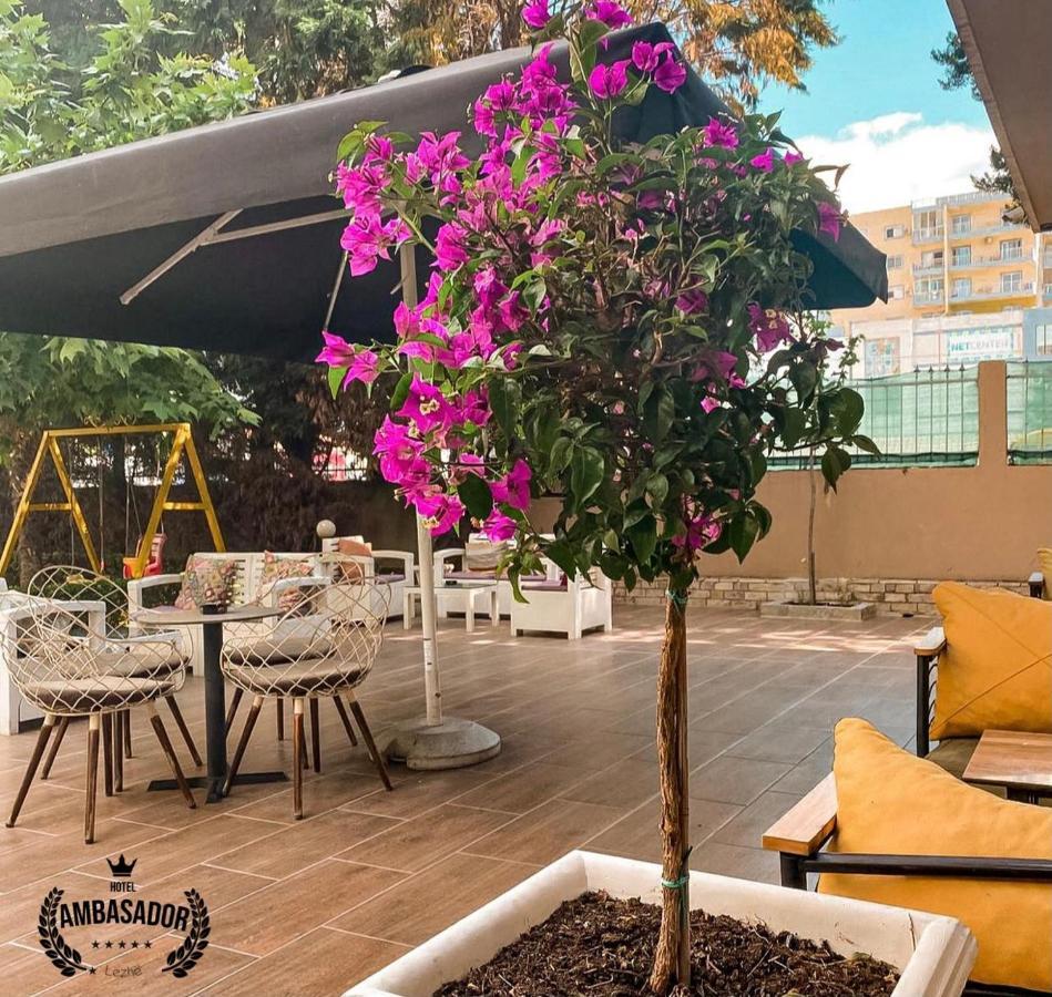 Hotel Ambasador Garden Lezhë Eksteriør billede